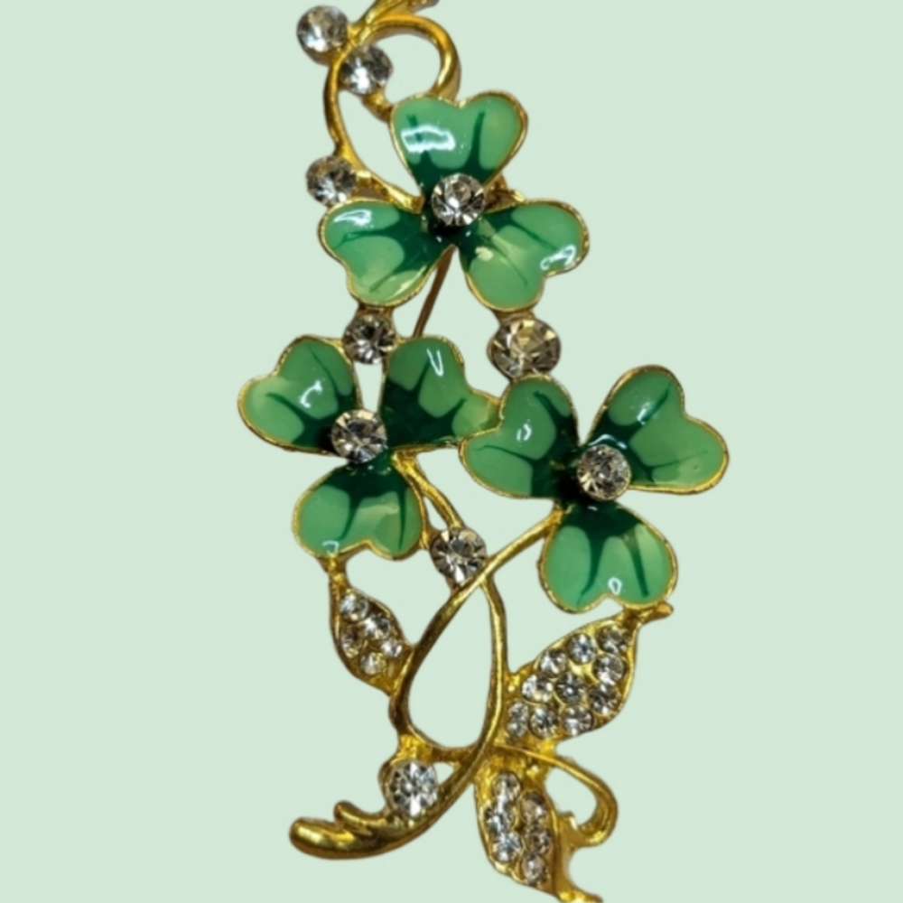 Vintage Clover Rhinestone Gold‎ Tone Brooch